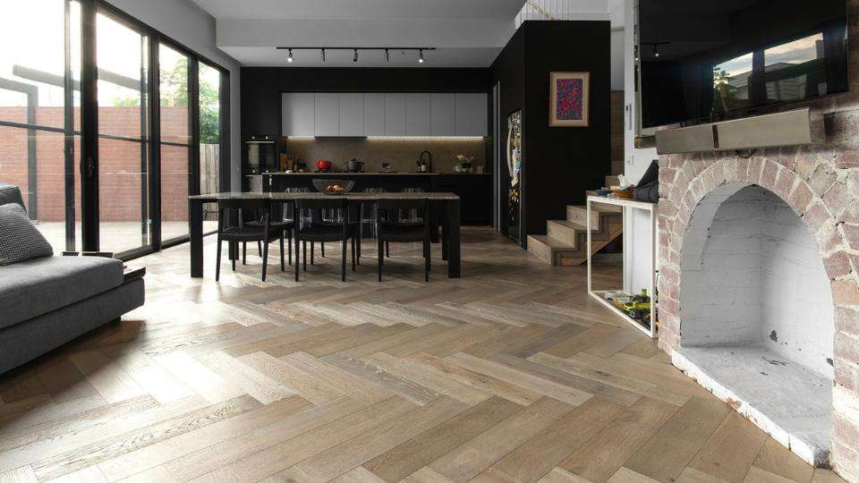 AST Kitchen Landscape Herringbone Grand oak