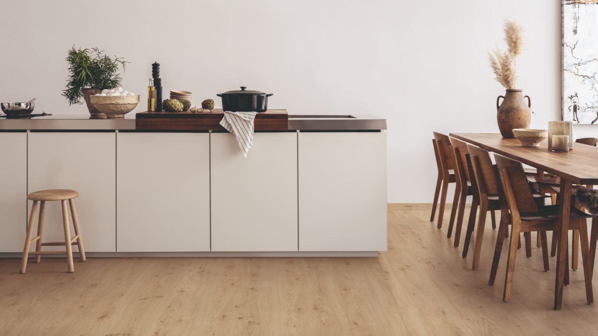 Laminate Flooring in Dining Room